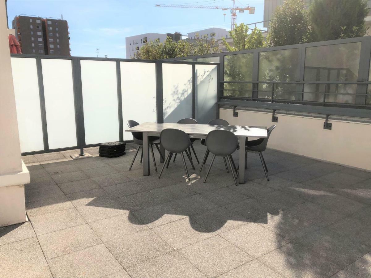 Bel Appartement De 2 Chambres A 40 Min De Paris Courcouronnes Eksteriør bilde